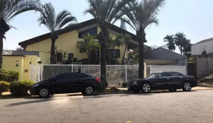 CASA À VENDA NO PARQUE TAQUARAL EM CAMPINAS-SP.