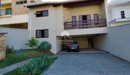 Casa em condomínio 3 suítes 4 vagas e piscina, à venda em Valinhos/SP