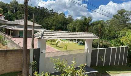 Chácara com 3 dormitórios à venda, 1438 m² por R$ 1.550.000,00 - Fazenda Paião (Alpes de Guararema) - Guararema/SP