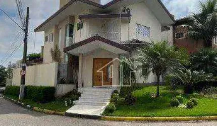 Casa com 3 dormitórios à venda, 250 m² por R$ 2.195.000,00 - Villa Branca - Jacareí/SP