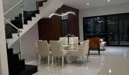 Casa com 4 dormitórios à venda, 312 m² por R$ 1.900.000,00 - Villa Branca - Jacareí/SP