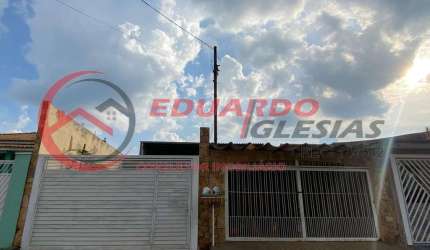 Casa para Venda em Mairiporã, Centro, 2 dormitórios, 1 suíte, 2 banheiros, 8 vagas