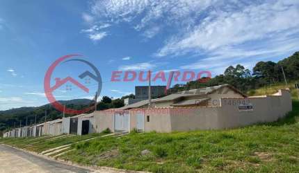 Casas Financiáveis para Venda em Mairiporã, Mato Dentro, 2 dormitórios, 1 banheiro, 2 vagas
