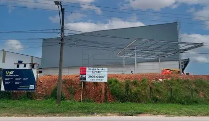 Barracão / Galpão / Depósito para alugar na Avenida dos Pinheirais, 2401, Capela Velha, Araucária, 5784 m2 por R$ 162.000
