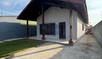 Casa com 3 quartos à venda no Nova Itanhaém, Itanhaém  por R$ 319.000