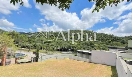 Terreno a venda no Condomínio Itahye em Santana de Parnaíba - SP