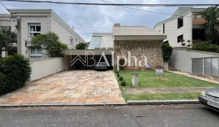 Casa a venda no Residencial Alphaville 1 em Barueri - SP