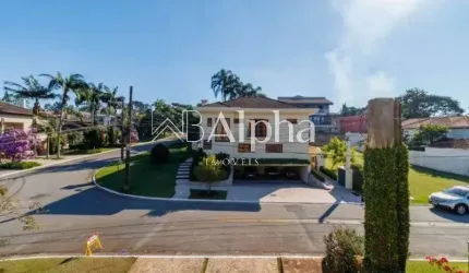 Casa para venda ou locação no Condomínio Morada dos Pinheiros em Santana de Parnaíba - SP