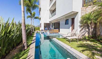 Linda casa com vista deslumbrante, moderna, clean e clara, no Residencial Alphasítio