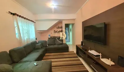 Sobrado - Jardim Uirá - 3 dormitórios (1 suíte)- 186M² - Aceita permuta