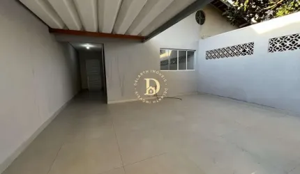 Casa térrea  reformada - Jardim América - 2 Dormitórios (1 suíte) - 81m²