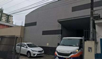 GALPÃO COM 450M² - PRÓXIMO DO SHOPPING ITAGUAÇU  - AP634
