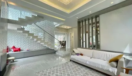 Casa com 3 quartos à venda na Rua Angelo Frare, 392, São Luiz, Caxias do Sul por R$ 2.290.000
