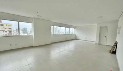 Sala comercial à venda na Rua Alfredo Chaves, 1208, Centro, Caxias do Sul por R$ 420.000