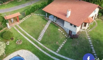 Chácara / sítio com 3 quartos à venda na Rua das Camélias, 01, Pedancino, Caxias do Sul por R$ 1.550.000