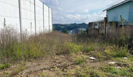 Terreno à venda na Rua Balduino Garcia, 00, Nossa Senhora das Graças, Caxias do Sul por R$ 220.000