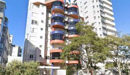 Apartamento para Venda - 287m², 3 dormitórios, sendo 3 suites, 3 vagas - Panazzolo