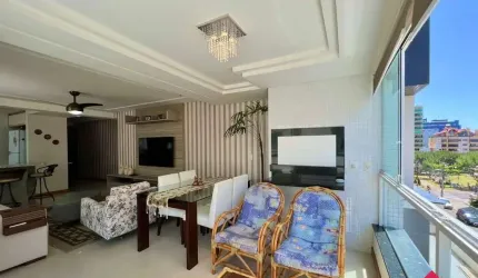 Apartamento para Venda - 125m², 3 dormitórios, sendo 1 suites, 1 vaga - Centro
