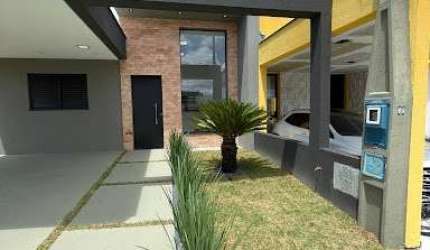 Casa 03 dorms e 01 suíte em Condominio em Horto Florestal  -  Sorocaba