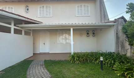 CASA COM 4 QUARTOS 1 SUÍTE E VISTA PANORÂMICA NO CÓRREGO GRANDE
