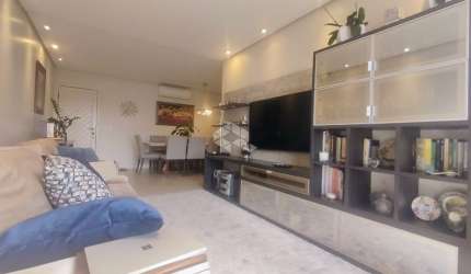 APARTAMENTO SEMIMOBILIADO COM 3 QUARTOS SENDO 1 SUÍTE E 1 VAGA EM CONDOMÍNIO COM ELEVADOR EM CAPOEIRAS FLORIANÓPOLIS