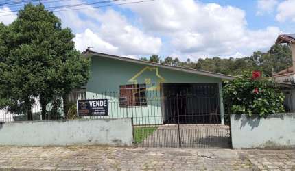 CASA PARA VENDA EM ÓTIMA LOCALIZAÇÃO