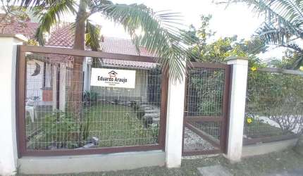 Sobrado 02 Dorm à venda no Bairro CAPÃO NOVO com 78 m² de área privativa - 1 vaga de garagem