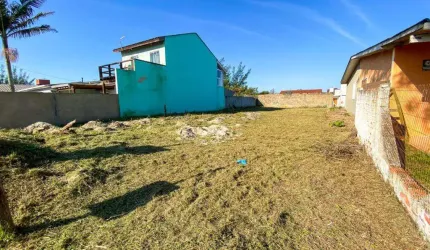 TERRENO à venda no Bairro JARDIM BEIRA MAR