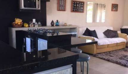 Sobrado 02 Dorm à venda no Bairro CAPÃO NOVO com 80 m² de área privativa - 1 vaga de garagem