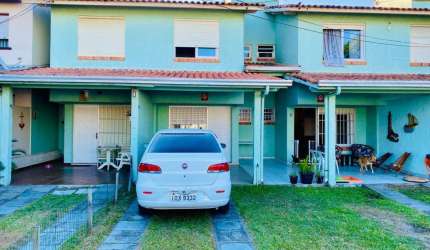 Sobrado 02 Dorm à venda no Bairro CAPÃO NOVO com 75 m² de área privativa - 1 vaga de garagem