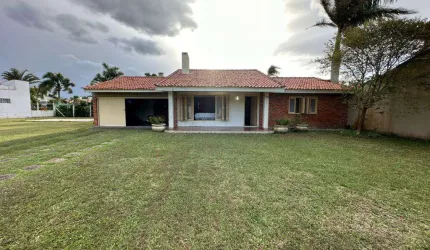 Casa 03 Dorm à venda no Bairro ATLÂNTIDA com 166 m² de área privativa - 2 vagas de garagem