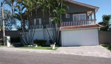 Sobrado com 4 dormitórios à venda, 600 m² por R$ 2.600.000 - Centro - Mogi das Cruzes/SP