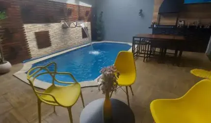 Casa para venda 3 dormitórios e piscina no Residencial Parque das Figueiras.