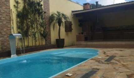 Sobrado a venda com 3 dormitórios e piscina na Vila Rei em Mogi das Cruzes