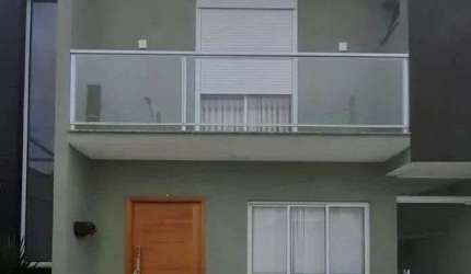 Sobrado para venda com 3 dormitórios no Villa Di César em Mogi das Cruzes.