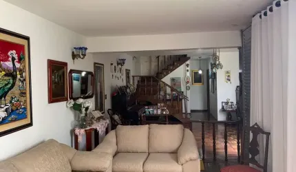 Sobrado para venda com 3 dormitórios no centro de Mogi das Cruzes
