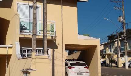 Sobrado mobiliado para venda com 3 dormitórios no Res Jardim Europa em Mogi.