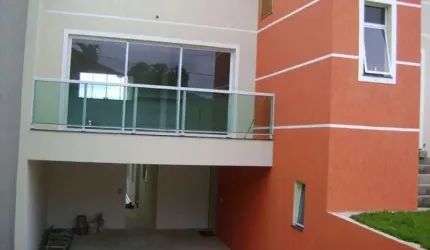 Sobrado novo para venda com 3 suítes na Vila Suissa em César de Souza em Mogi
