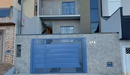 Sobrado novo para venda com 3 dormitórios na Vila Di César em Mogi das Cruzes.