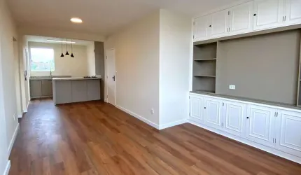Apartamento para venda com 3 dormitórios no Edifício Abrahao no centro de Mogi.