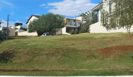 TERRENO, 618 M², CONDOMÍNIO ROYAL FOREST
