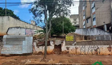 Terreno, comercial, central, 612 m², caído pra rua, ZC-4