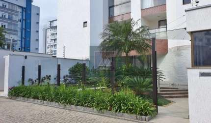 Cobertura Duplex. 3 quartos. 1 suíte. 3 vagas. Terraço privativo. 173,46 m² privativos.