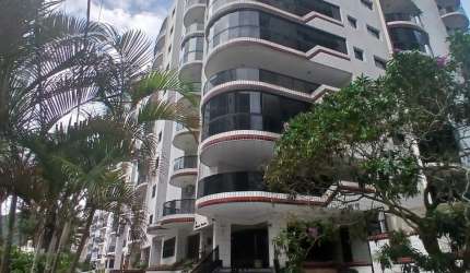 Lindo apartamento no Canto do Forte