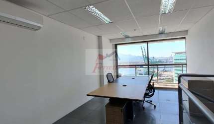 Sala comercial Duplex  com 127m² para locação em Valongo, Santos/SP