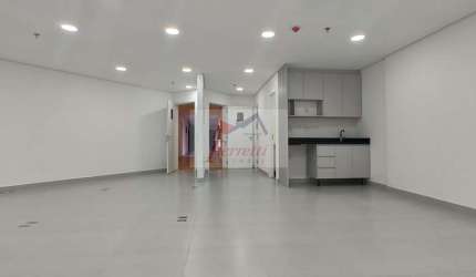 Sala comercial com 111m²  Em edifício em Valongo, Santos/SP