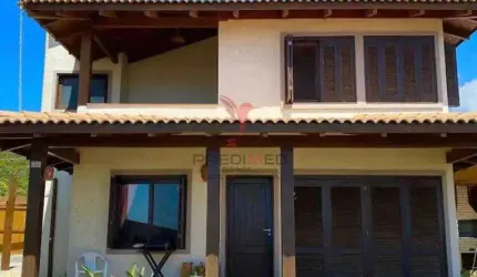 Casa a Venda na beira da Praia do Rosa Sul - SC BRASIL