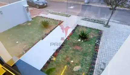 Sobrado no Residencial Lago Azul: Sofisticação e Conforto