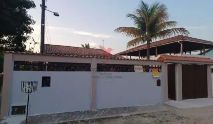 Excelente casa reformada próximo a lagoa