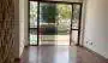 Apartamento no centro de São Pedro